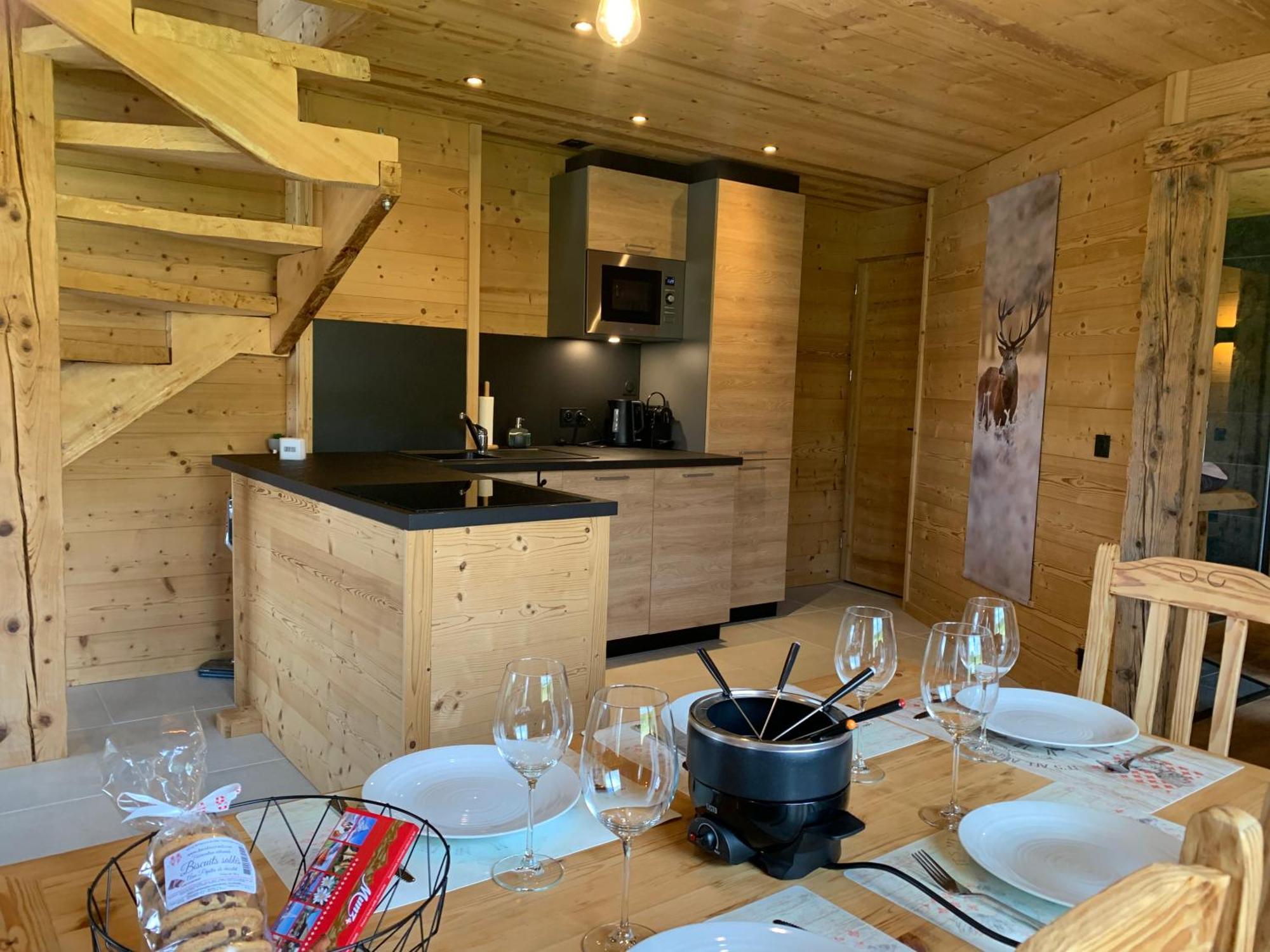 L'Ecureuil, Chez Le Charpentier D'Antan, La Chaleur Du Bois, Le Calme De La Campagne Apartment Epagny Metz-Tessy Luaran gambar